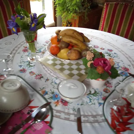 Bed & Breakfast Chez Sylvie Haux (Pyrenees-Atlantiques)